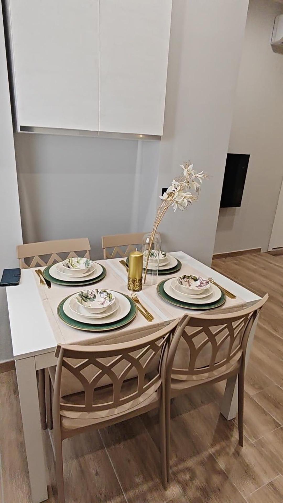 Jonathan - Citta Studi & Porta Venezia - Appartement